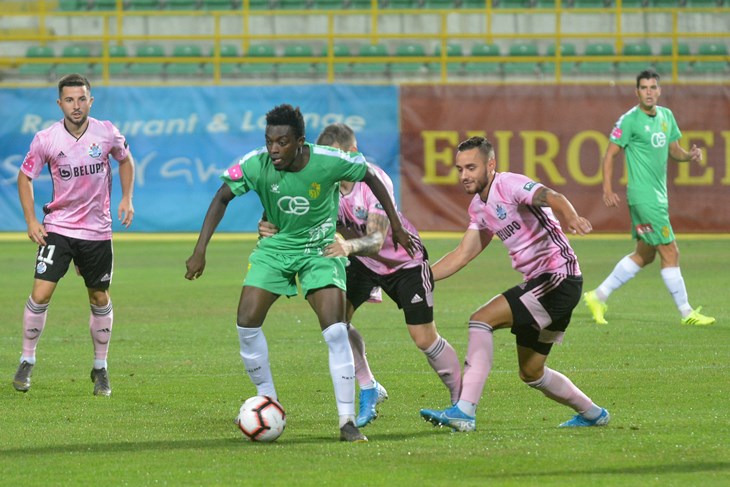 DVA PUTA STRIJELAC U VELIKOJ GORICI - Regan Obeng (Danilo MEMEDOVIĆ)
