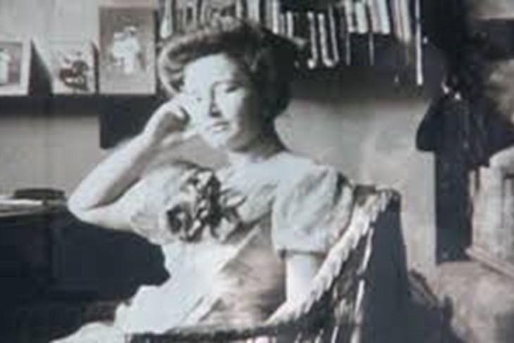 Paula Preradović