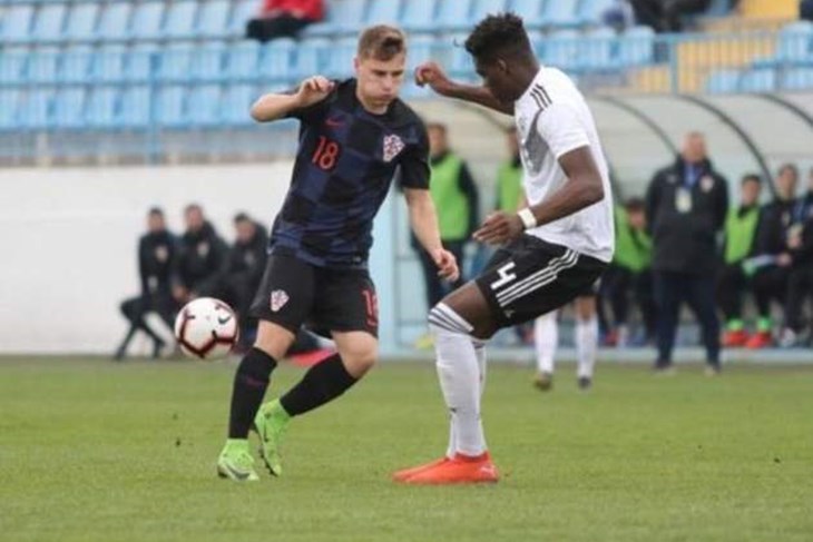 Denis Bušnja