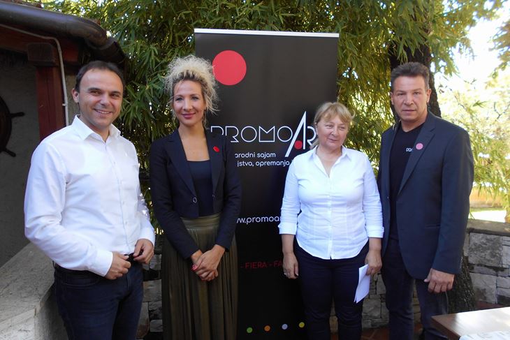 Loris Peršurić, Ivana Štiković, Nada Orbanić Sapundžić i Franko Štiković najavili su prvi porečki sajam graditeljstva PromoArh (D. ŠIŠOVIĆ)