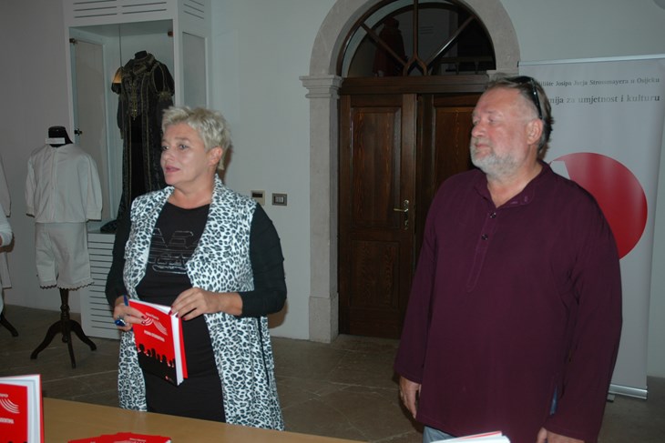Helena Sablić Tomić i Robert Raponja (E. VELAN)