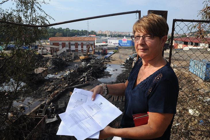 Građani su se ujedinili - Mirjana Foškić pored zgarišta Metisa (M. MIJOŠEK)