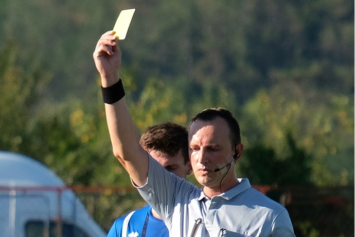 NIJE PROVJERIO KLUPE ZA REZERVNE IGRAČE - Igor Rajko (M. MIJOŠEK)