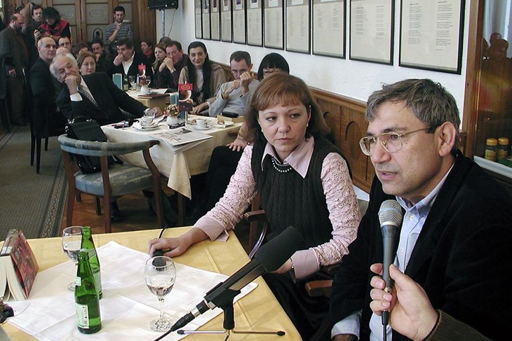 Orhan Pamuk za prvog gostovanja u Puli 2004. godine