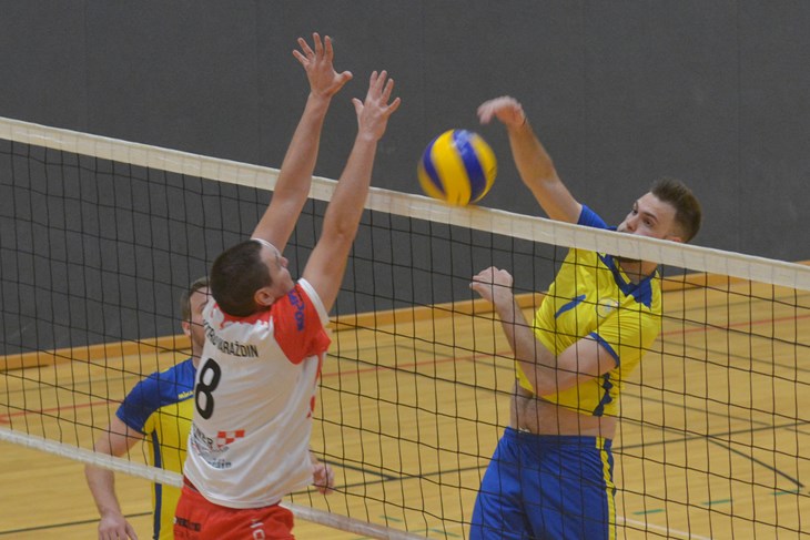 Gianluca Sponza (N. LAZAREVIĆ)