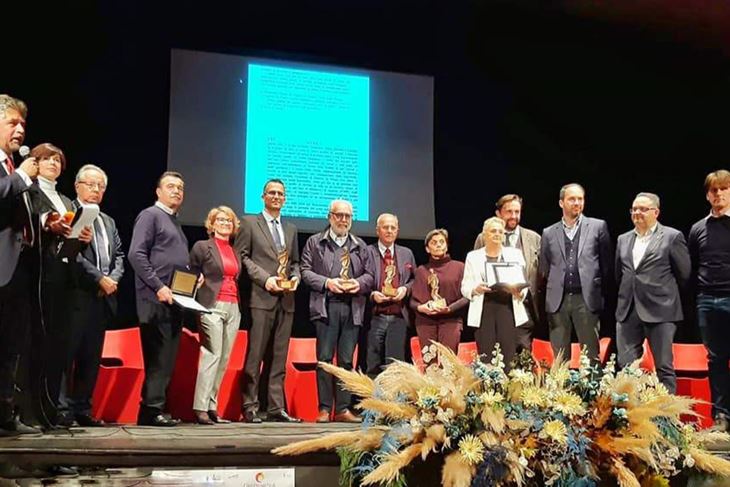 Anđelo Brčić (četvrti slijeva) na dodjeli priznanja u Gradisci d'Isonzo