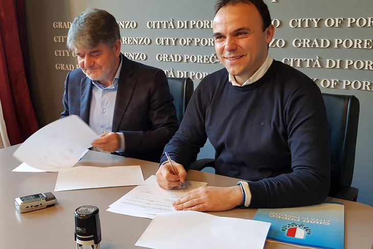 Ravnatelj domova zdravlja Ante Ivančić i gradonačelnik Loris Peršurić potpisali su ugovor
