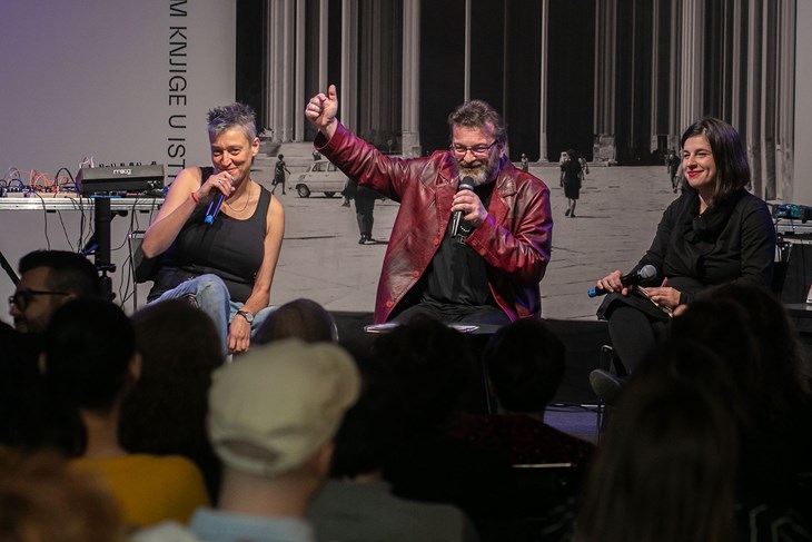 Poezija je pitanje srca: Anja Golub i Monika Herceg (Manuel ANGELINI)