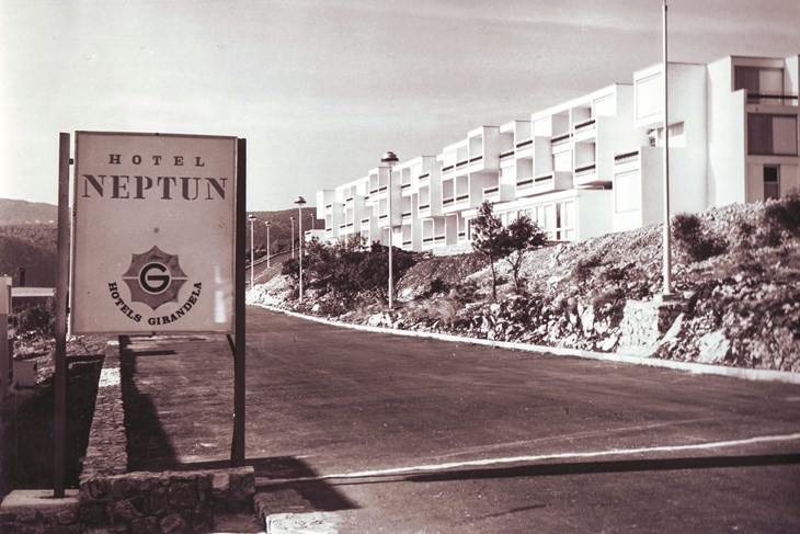 Hotel Neptun u Rapcu