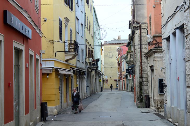Armani baš traži ovakvu atraktivnu lokaciju - ispražnjena Ulica Sergijevaca (Dejan ŠTIFANIĆ)