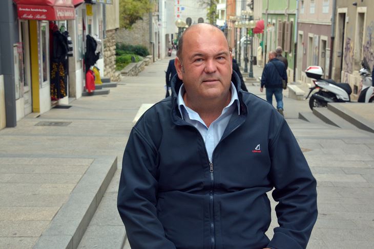 Neven LAZAREVIĆ