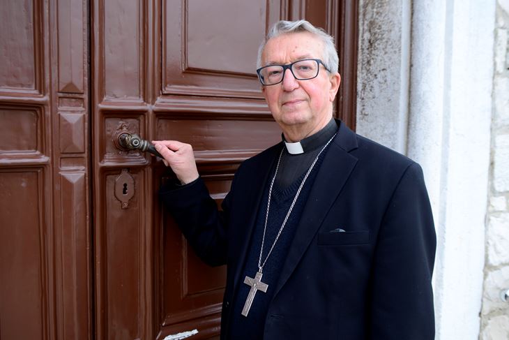 Mons. Ivan Milovan (Dejan ŠTIFANIĆ)