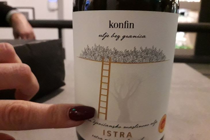 (S. BOSNIĆ)