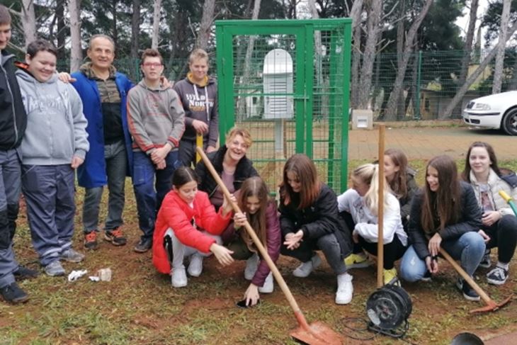 Kad se male ruke slože - učenici dviju pulskih škola