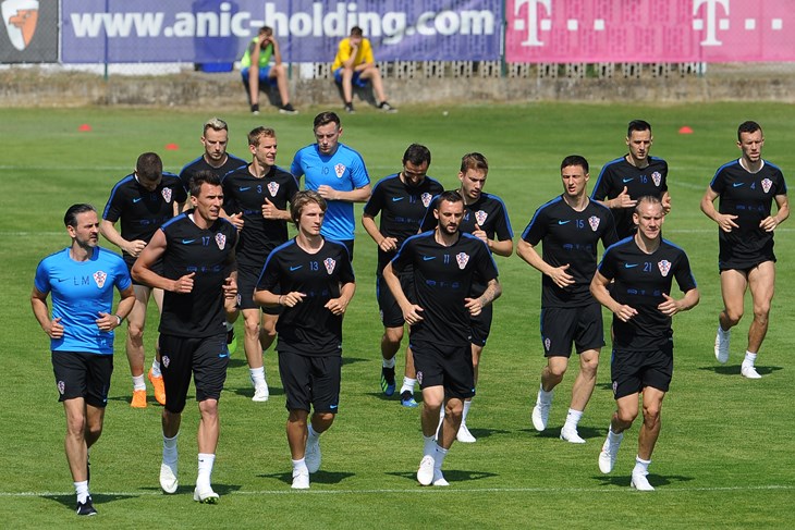 S VALBRUNE DO SVJETSKOG SREBRA - Trening vatrenih u Rovinju prošle godine