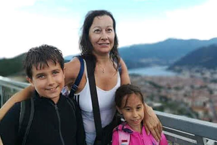 Ines s majkom Bogdanom i bratom Ivanom
