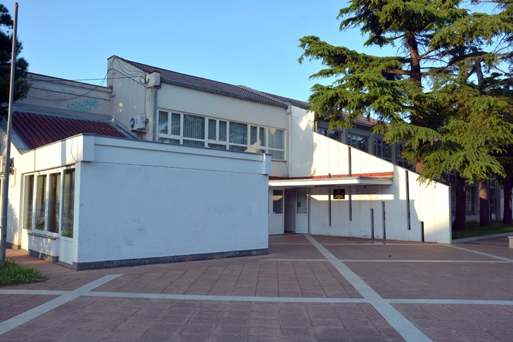 Talijanska osnovna škola Giuseppina Martinuzzi (Neven LAZAREVIĆ)