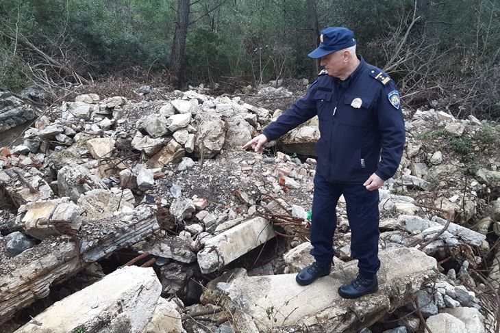 Koliko je streljiva ispod srušenog skladišta još se ne zna (Zvjezdan STRAHINJA)