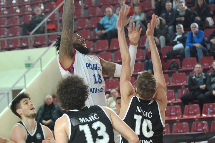 11 POENA U ZADNJOJ ČETVRTINI - Patrick Wrencher (D. MEMEDOVIĆ)