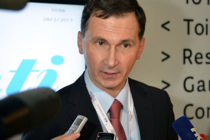 Dragan Primorac (Neven LAZAREVIĆ)