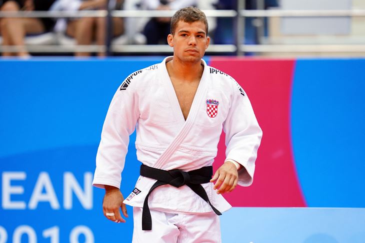 Dominik Družeta (Hina)