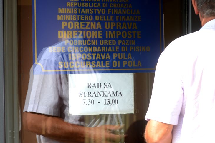 (M. MIJOŠEK)