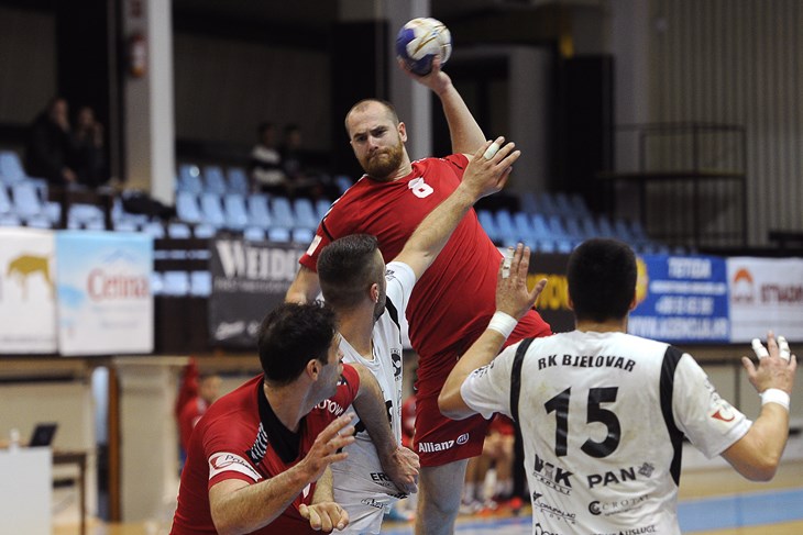 Tim Thoss (Milivoj MIJOŠEK)