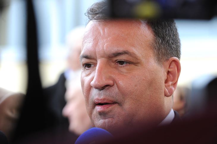 (M. MIJOŠEK)