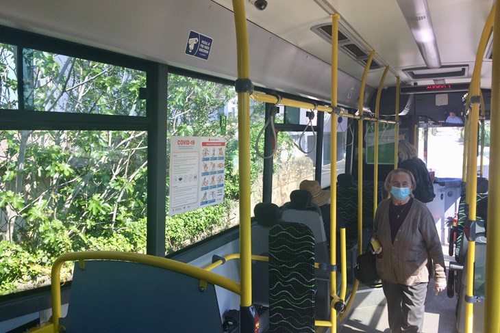 Naša je novinarka isprobala vožnju gradskim autobusom iz Štinjana do Pule (B. PETROVIĆ)