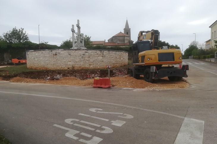 Komplicirano supetarsko raskrižje postat će kružni tok (A. DAGOSTIN)