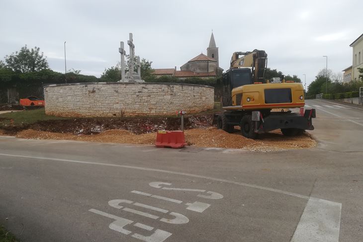 Komplicirano supetarsko raskrižje postat će kružni tok (A. DAGOSTIN)