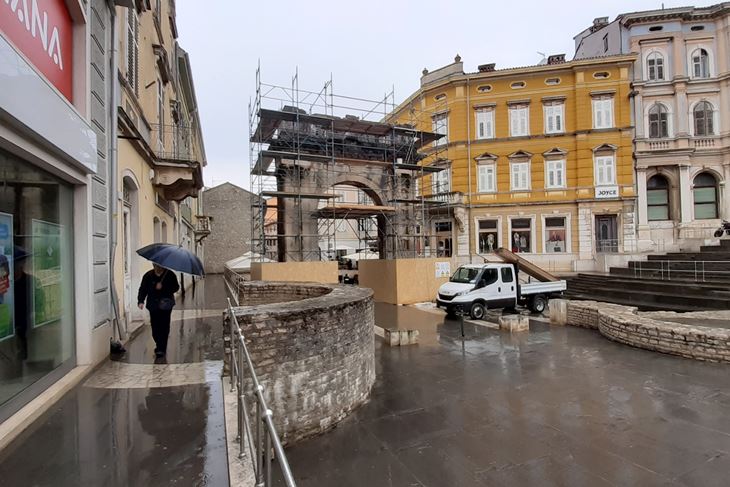 Nije zbog korone pusta Portarata (Z. STRAHINJA)