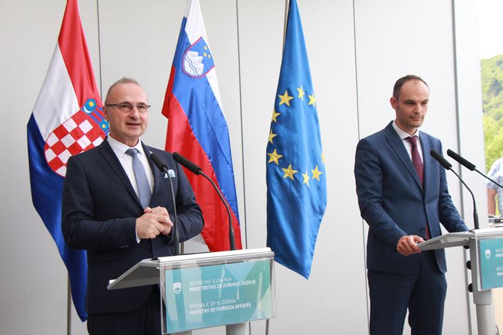 Gordan Grlić Radman i njegov slovenski kolega Anže Logar (L. JELAVIĆ)
