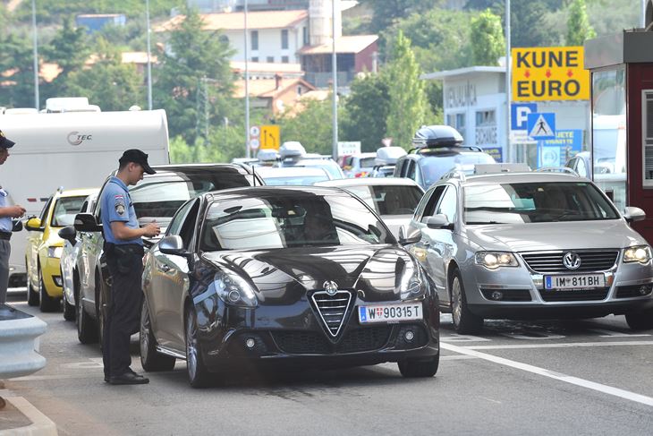 (M. MIJOŠEK)