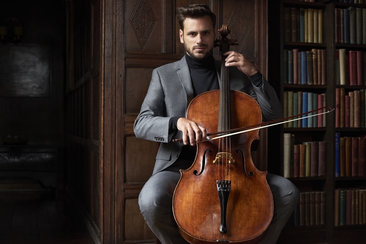 Stjepan Hauser (Roger RICH)