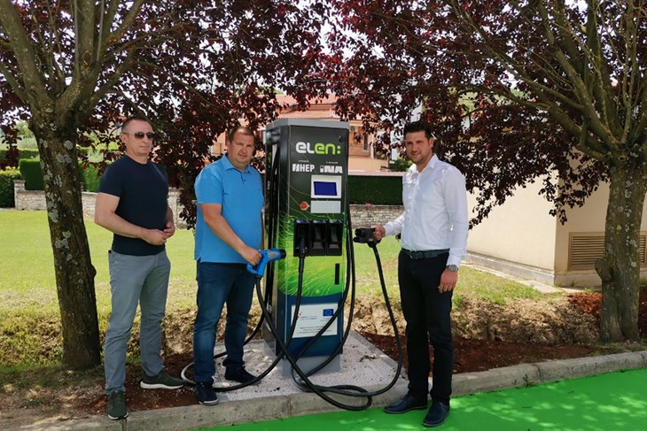 Punionica za električne automobile