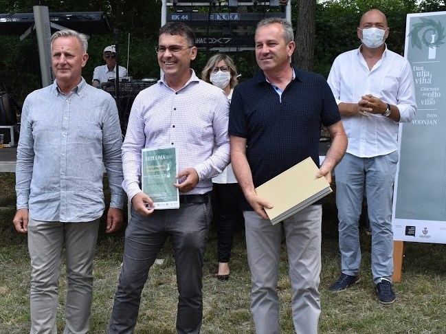 Nagrađeni maslinari najboljih ulja Vodnjanštine