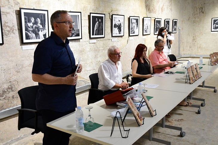 Ravnatelj PPMI-ja Gracijano Kešac najavio je da će izložba obići i druga mjesta širom Istre (M. MIJOŠEK)