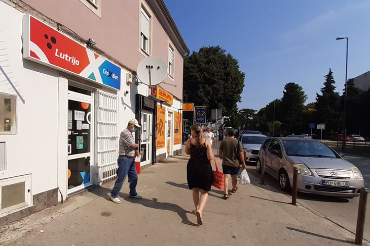 Poslovnica u Tomasinijevoj u kojoj je uplaćen listić vrijedan milijun kuna