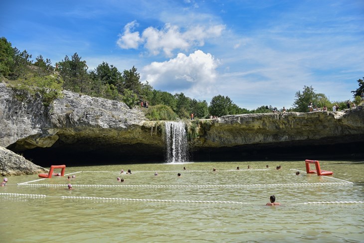 Vaterpolo turnir na Zarečkom krovu (Lucija DUŠMAN)