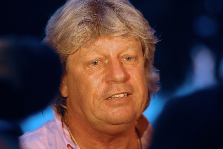 (M. MIJOŠEK)