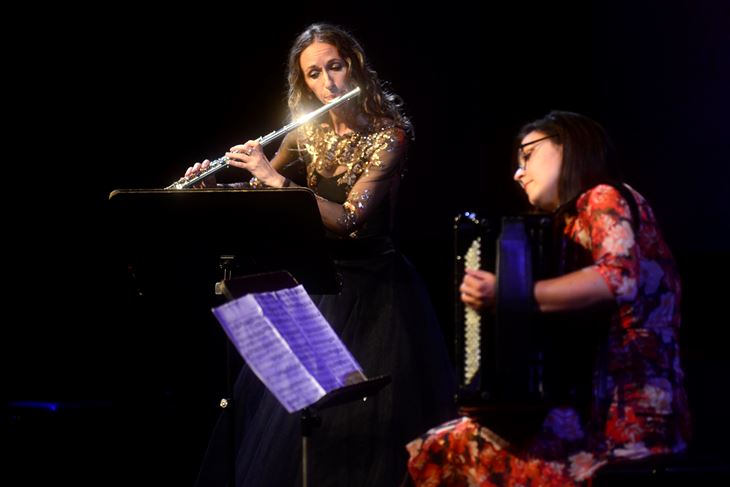 Samanta Stell i Anamarija Lovrečić (D. ŠTIFANIĆ)