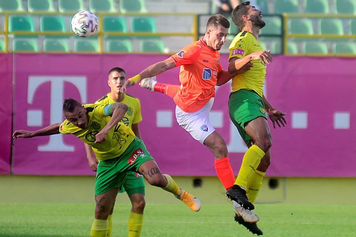 (Dejan ŠTIFANIĆ)
