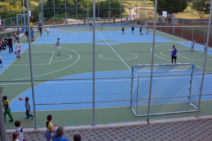 Sportska igrališta u kvartovima idealan su prostor za druženje, sport i zabavu