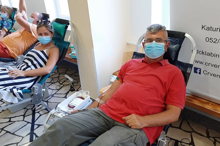 Željko Vujčić i njegova kćer Jovana, oboje darivatelji (Branko BIOČIĆ)