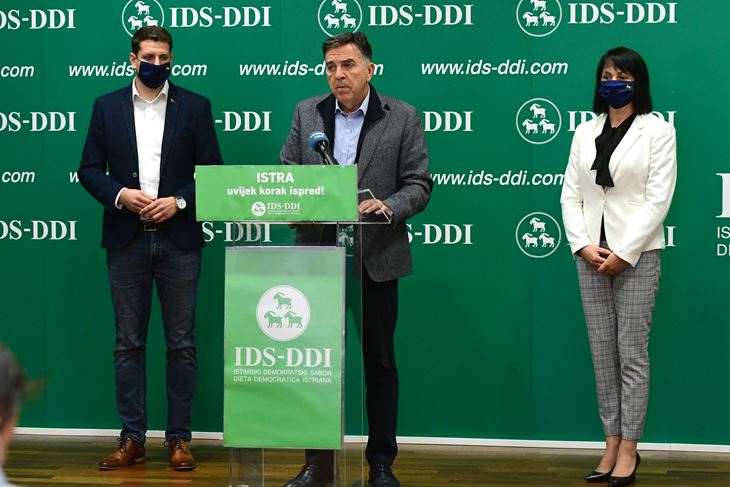 Marin Lerotić, Tulio Demetlika i Katarina Nemet (snimio M. MIJOŠEK)