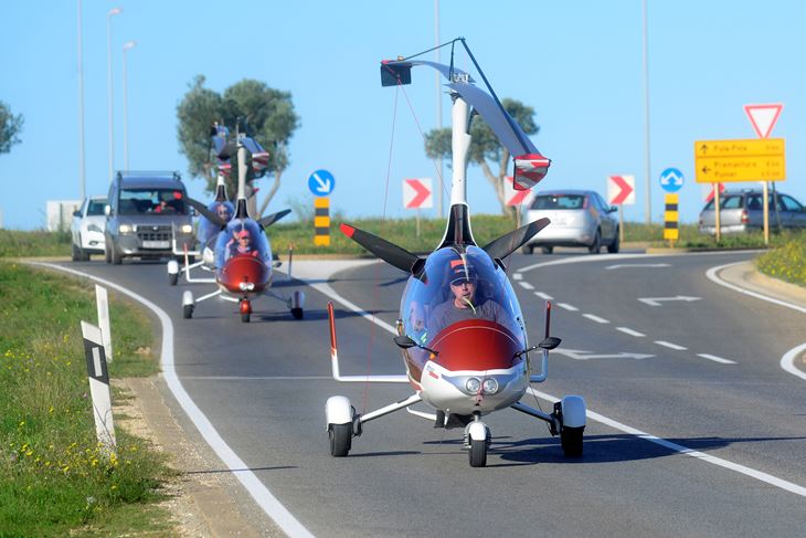 S medulinskog aerodroma ekipa se zaputila u Premanturu (Snimio Dejan Štifanić)