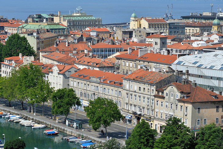 2630536.jpg    RIJEKA, GRAD, PANORAMA, RJECxINA, MRTVI KANAL, FIUMARA, DELTA - ILUSTRACIJA / SN. DAMIR SxKOMRLJ / RIJEKA, 31. 05. 2018