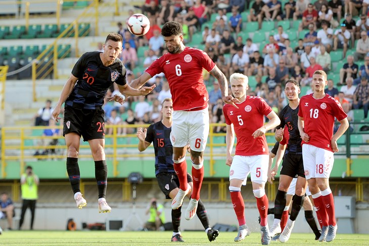 Nikola Moro u skoku protiv Danske prošle godine (M. MIJOŠEK)