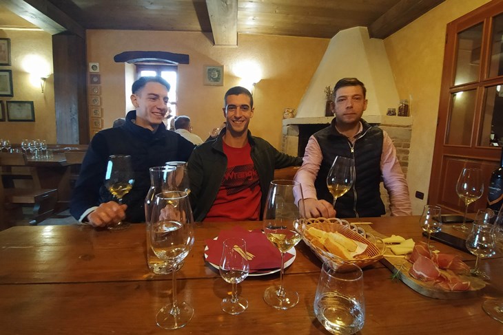 Proizvodimo elegantna vina sa stavom i karakterom, jer smo i sami takvi - braća Filip, Marko i Luka Rossi (Snimila Katerina Vitasović)